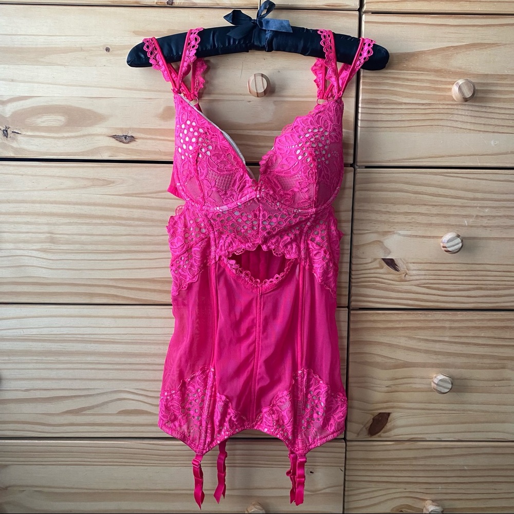 Victoria’s Secret + Pink Corset + 36D